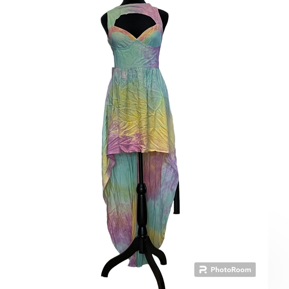 NWT DRESS ❤️THIS IS A LOVE SONG 🎶